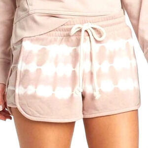 Universal Thread Shorts